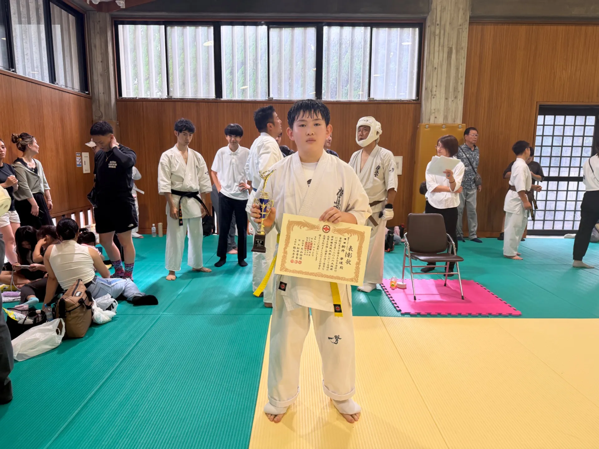 新井章道